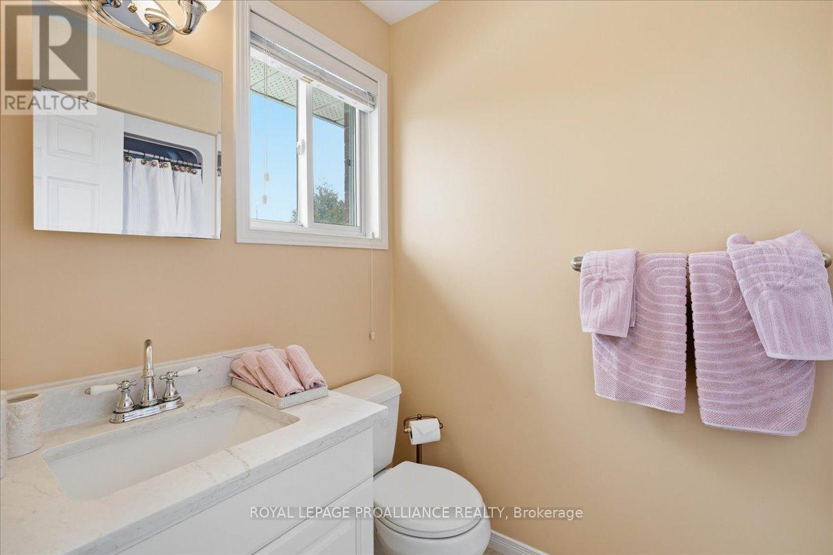 102 Hickory Grove, Belleville, Ontario  K8N 5Z2 - Photo 24 - X12865370