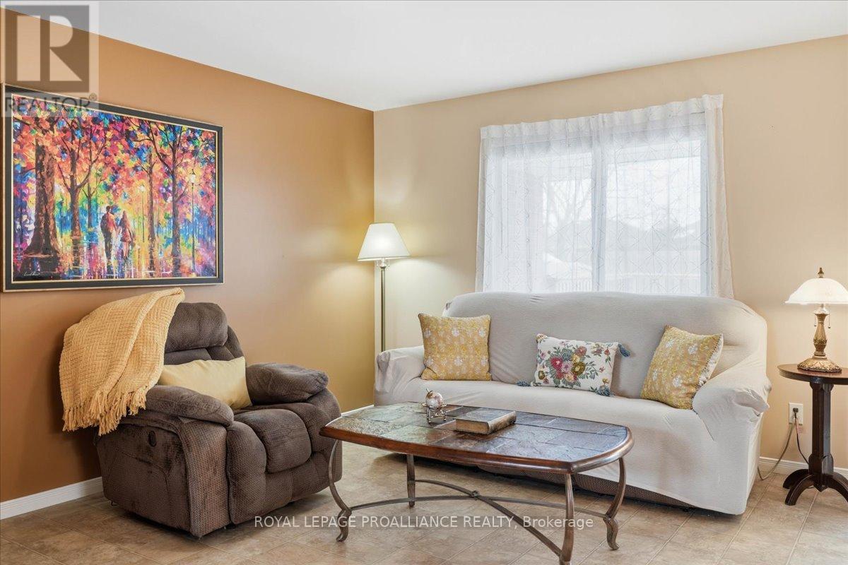 102 Hickory Grove, Belleville, Ontario  K8N 5Z2 - Photo 29 - X12865370