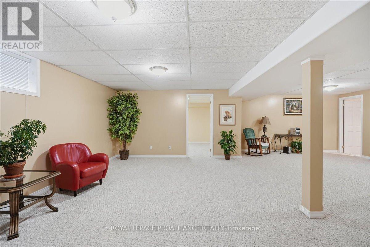 102 Hickory Grove, Belleville, Ontario  K8N 5Z2 - Photo 30 - X12865370