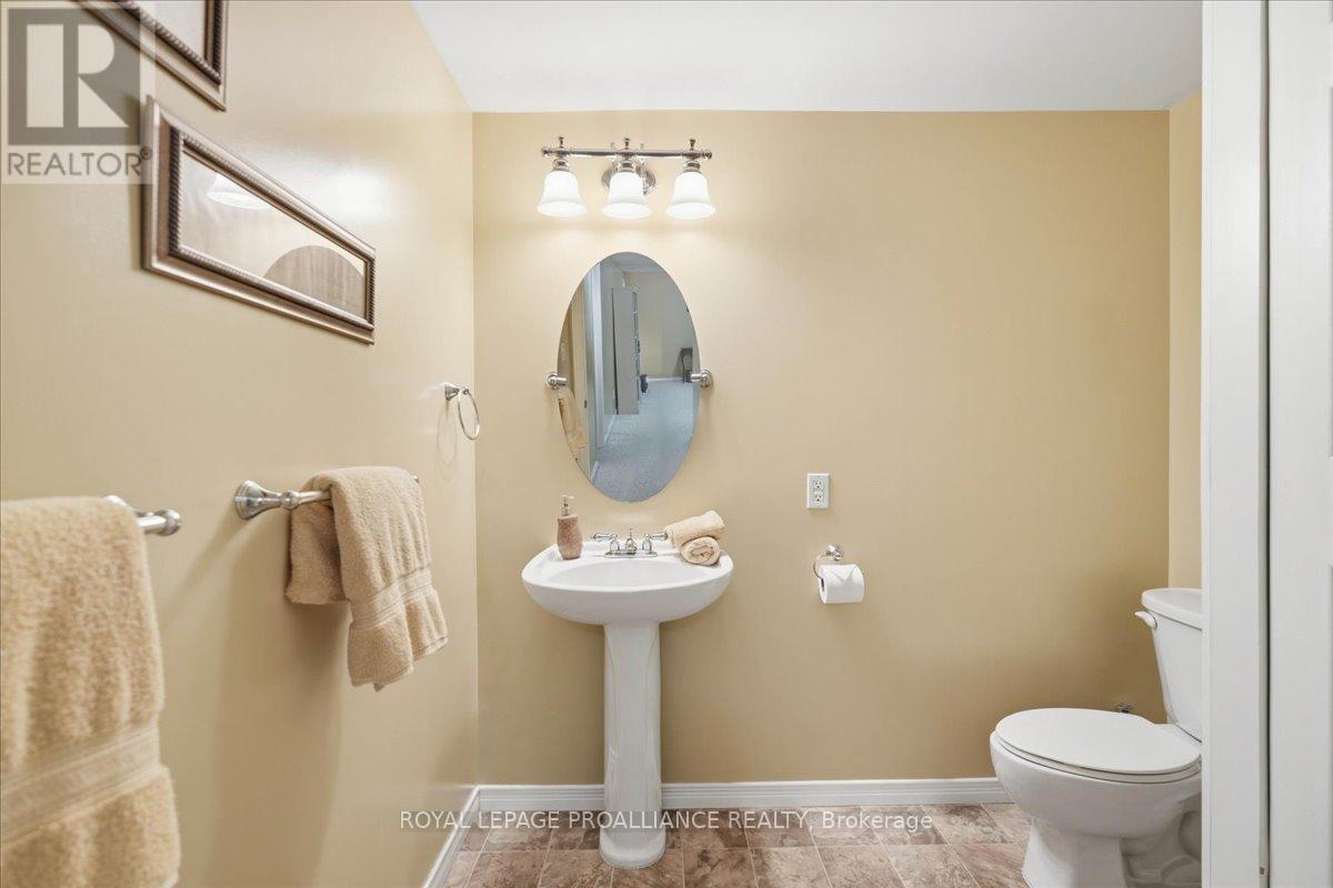 102 Hickory Grove, Belleville, Ontario  K8N 5Z2 - Photo 39 - X12865370
