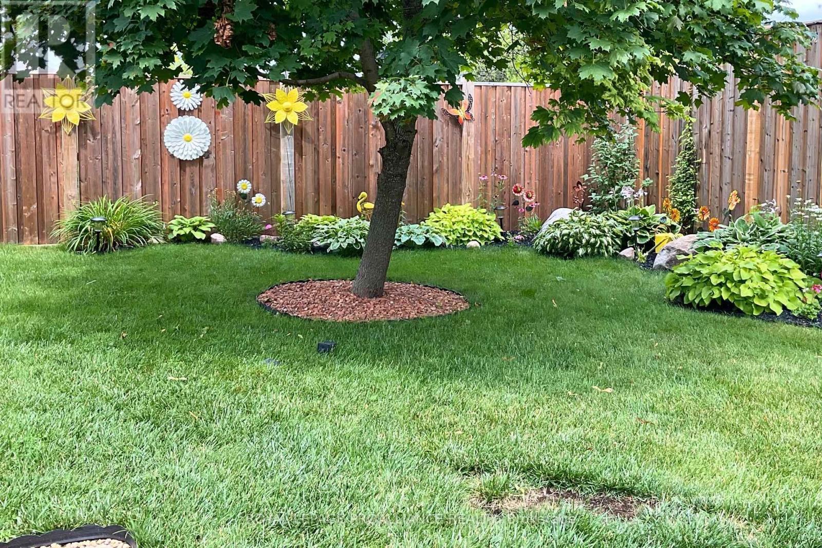 102 Hickory Grove, Belleville, Ontario  K8N 5Z2 - Photo 49 - X12865370