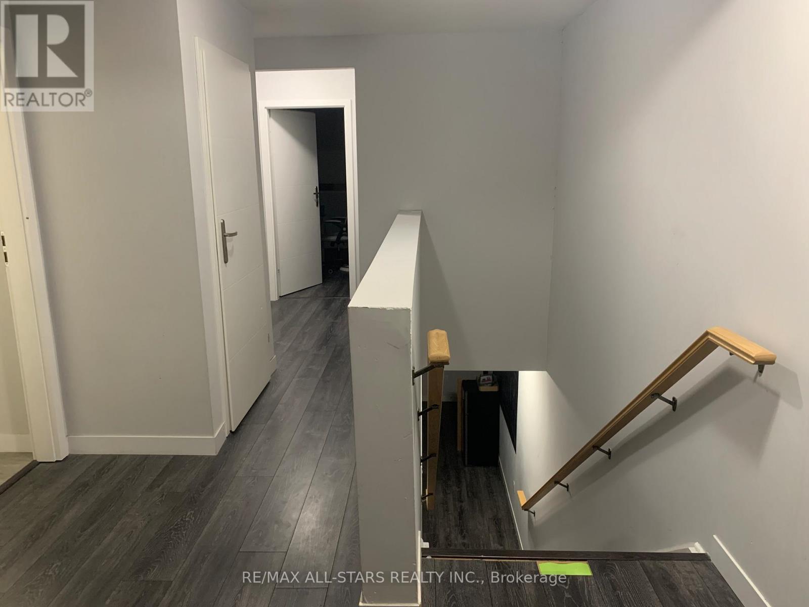 216 - 338 Albert Street, Waterloo, Ontario  N2L 3T8 - Photo 11 - X12858400