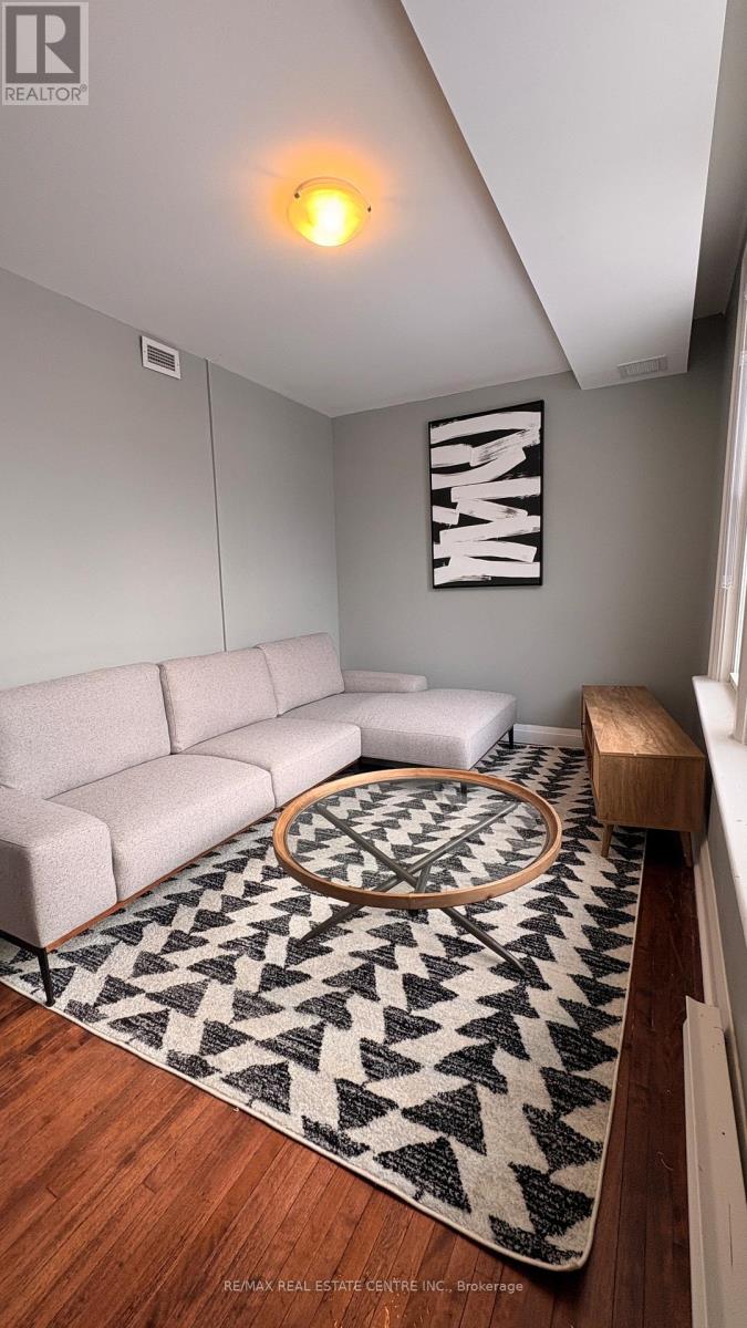 #1 - 64 Simcoe Street N, Oshawa, Ontario  L1G 4S2 - Photo 10 - E12790784