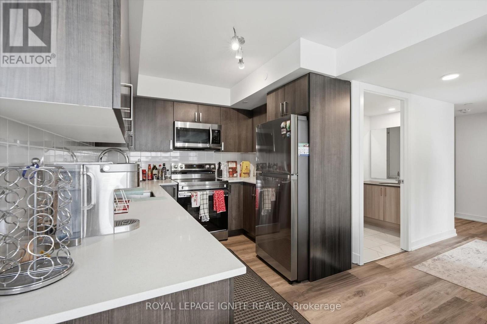 1302 - 1455 Celebration Drive, Pickering, Ontario  L1W 0C3 - Photo 5 - E12840190