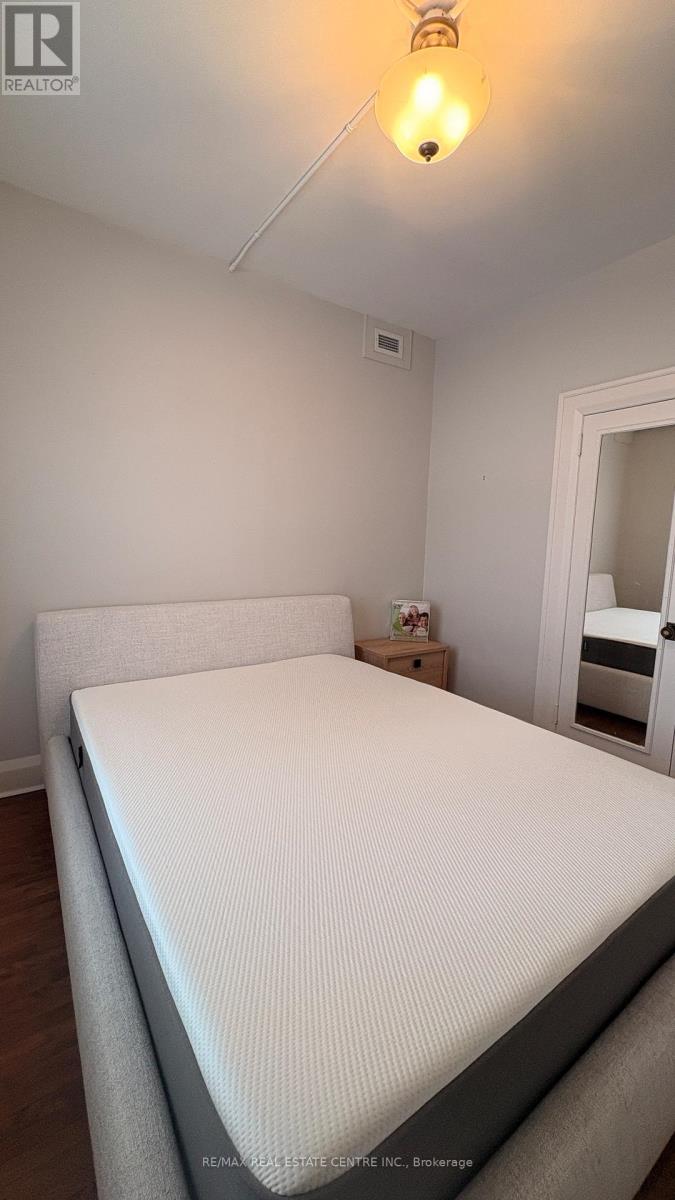 2 - 64 Simcoe Street N, Oshawa (O'neill), Ontario  L1G 4S2 - Photo 20 - E12790786