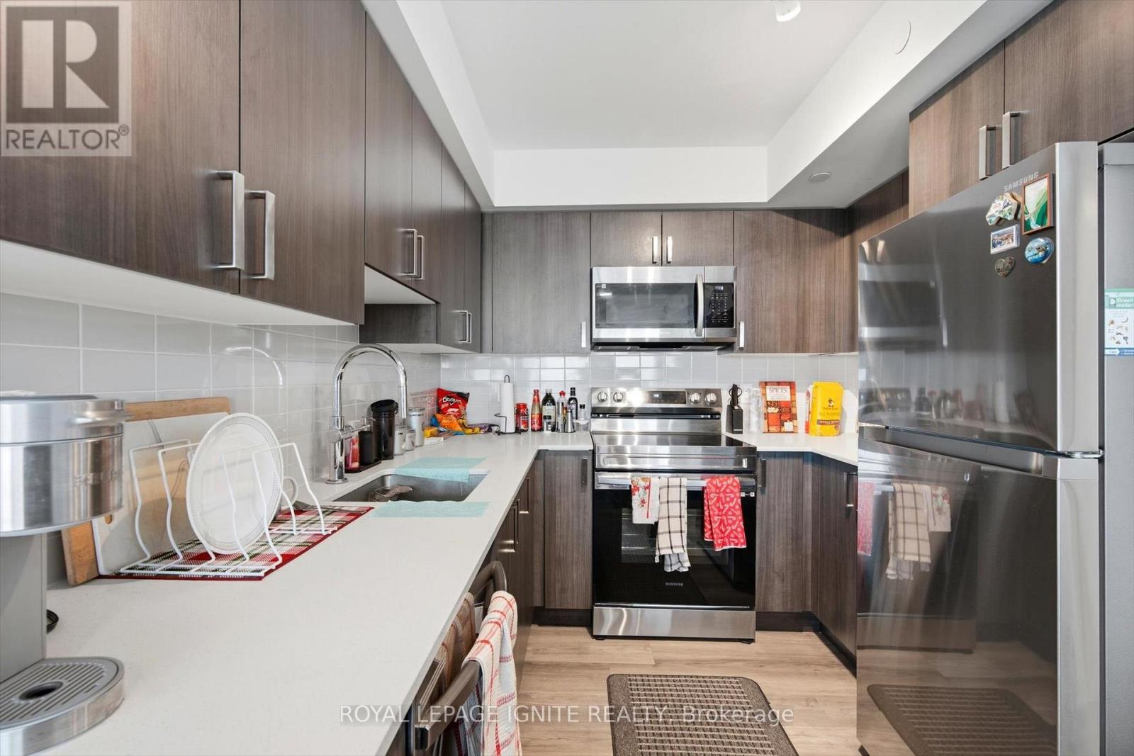 1302 - 1455 Celebration Drive, Pickering, Ontario  L1W 0C3 - Photo 4 - E12840190