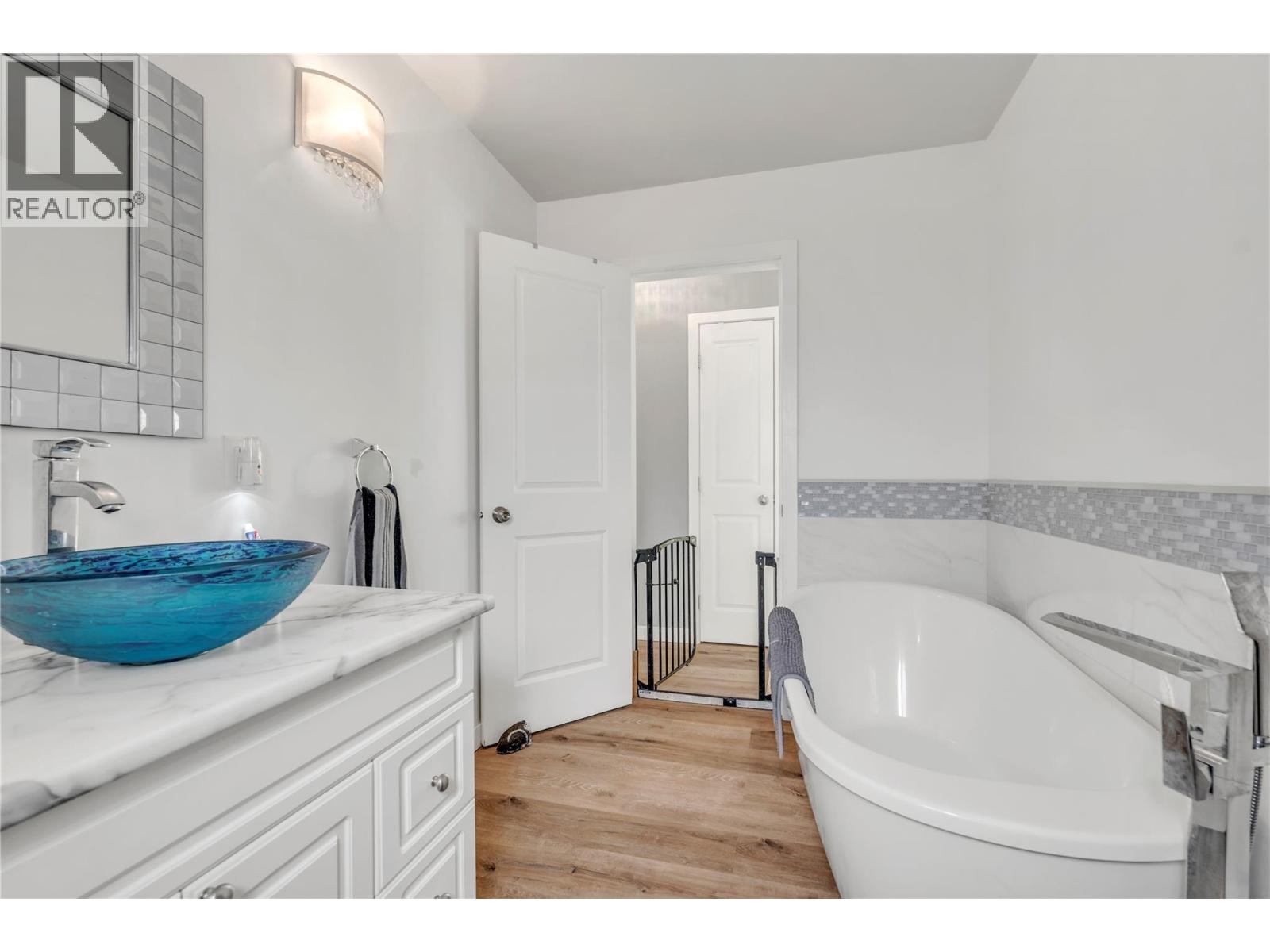 738 Kettle Avenue, Oliver, British Columbia  V0H 1T0 - Photo 18 - 10378699