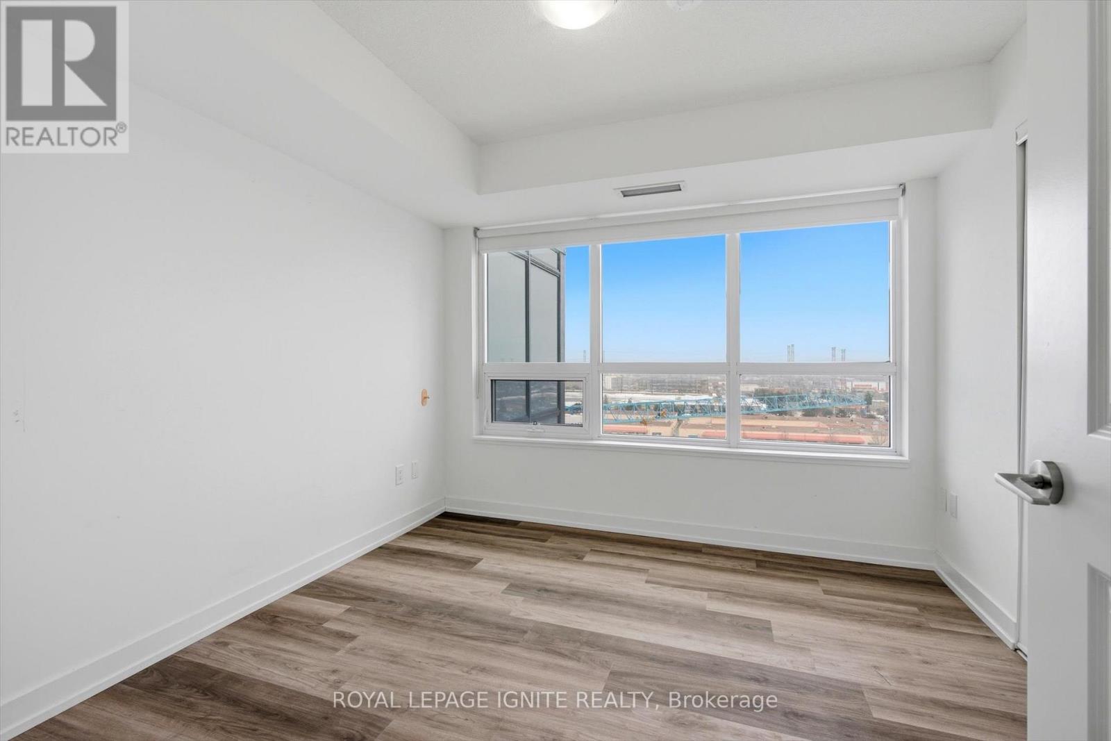 1302 - 1455 Celebration Drive, Pickering, Ontario  L1W 0C3 - Photo 15 - E12840190