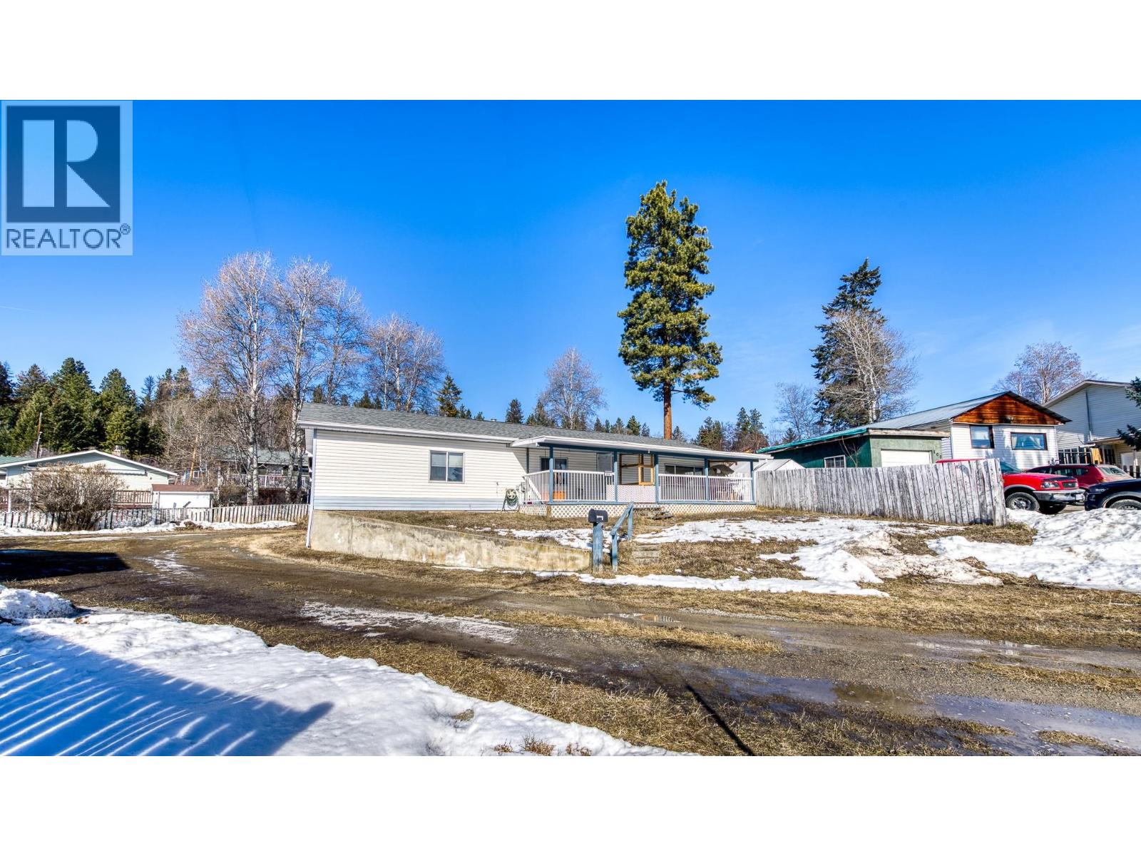 858 301st Street, Kimberley, British Columbia  V1A 3J9 - Photo 8 - 10377385