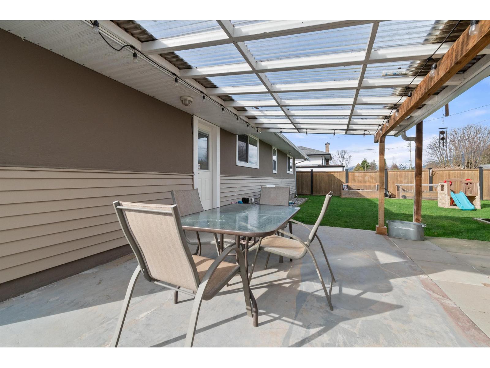 9728 Heather Street, Chilliwack Proper East, Chilliwack, British Columbia  V2P 5M6 - Photo 22 - R3097806