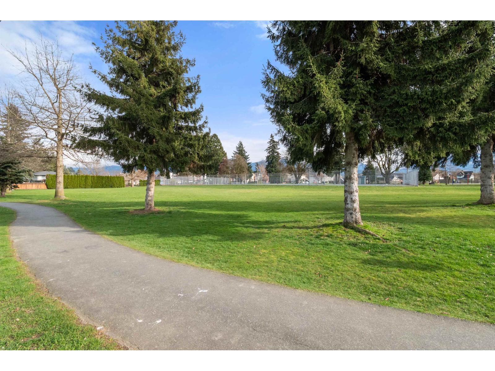 9728 Heather Street, Chilliwack Proper East, Chilliwack, British Columbia  V2P 5M6 - Photo 34 - R3097806