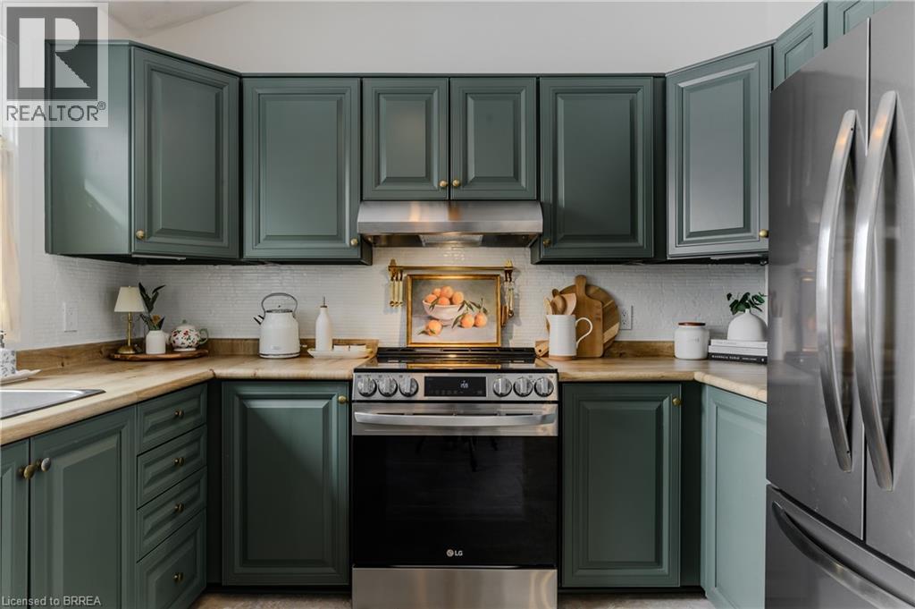 60 Curtis Avenue S, Paris, Ontario  N3L 3J7 - Photo 3 - 40802380