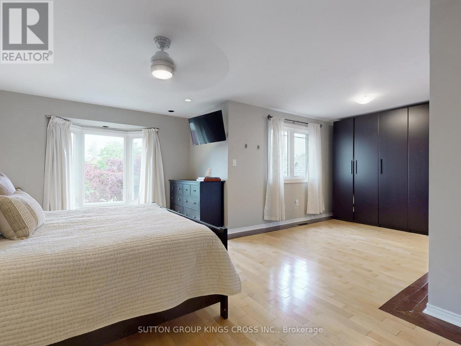 2730 Hammond Road, Mississauga, Ontario  L5K 2M3 - Photo 19 - W12864390