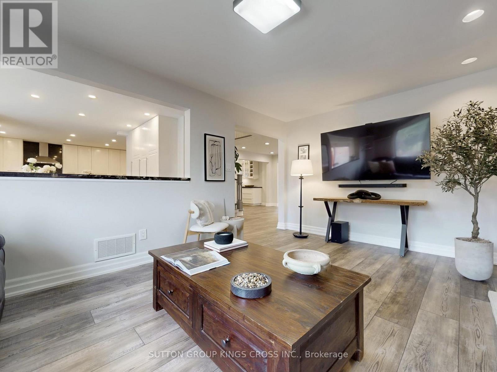 2730 Hammond Road, Mississauga, Ontario  L5K 2M3 - Photo 16 - W12864390