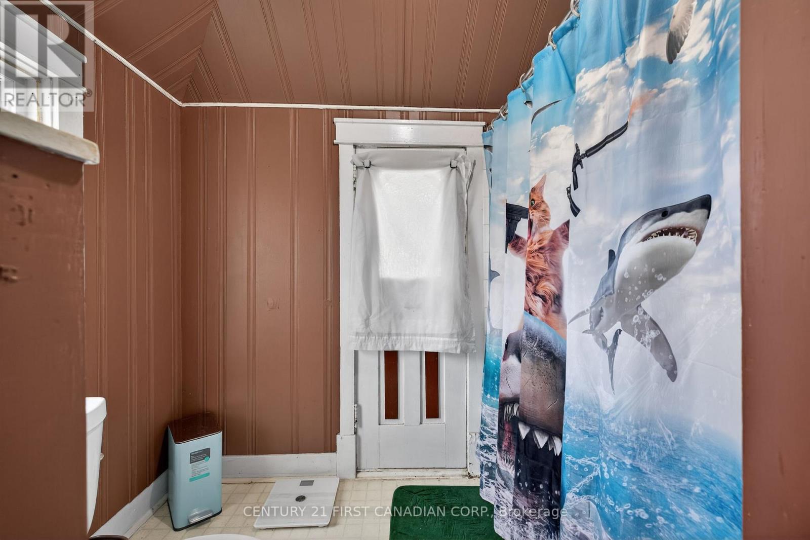 159 Main Street, North Middlesex, Ontario  N0M 2K0 - Photo 24 - X12866754