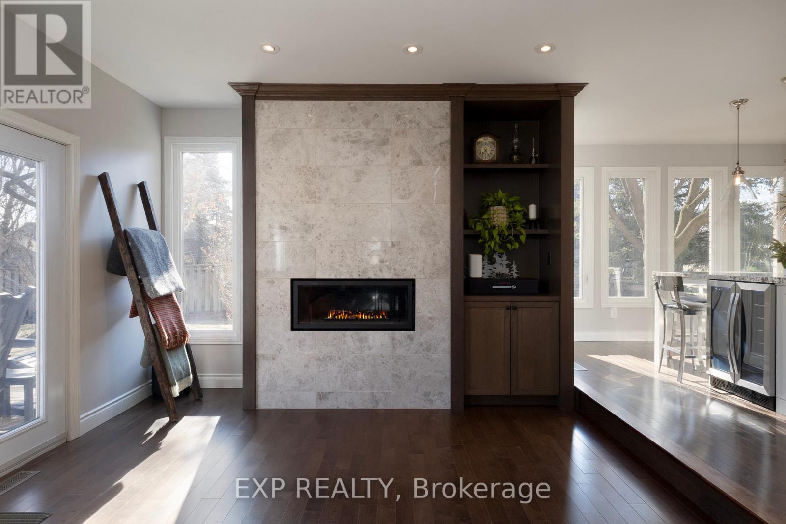 109 Parkview Drive, Thames Centre, Ontario  N0L 1G2 - Photo 11 - X12866882