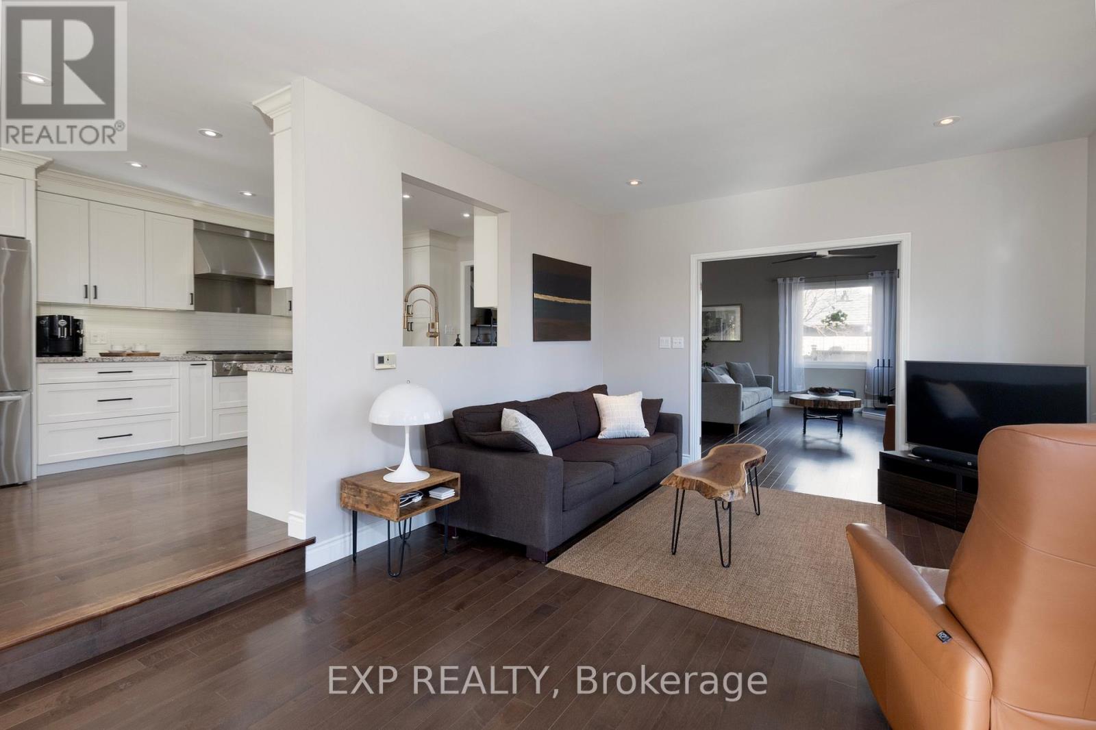 109 Parkview Drive, Thames Centre, Ontario  N0L 1G2 - Photo 12 - X12866882