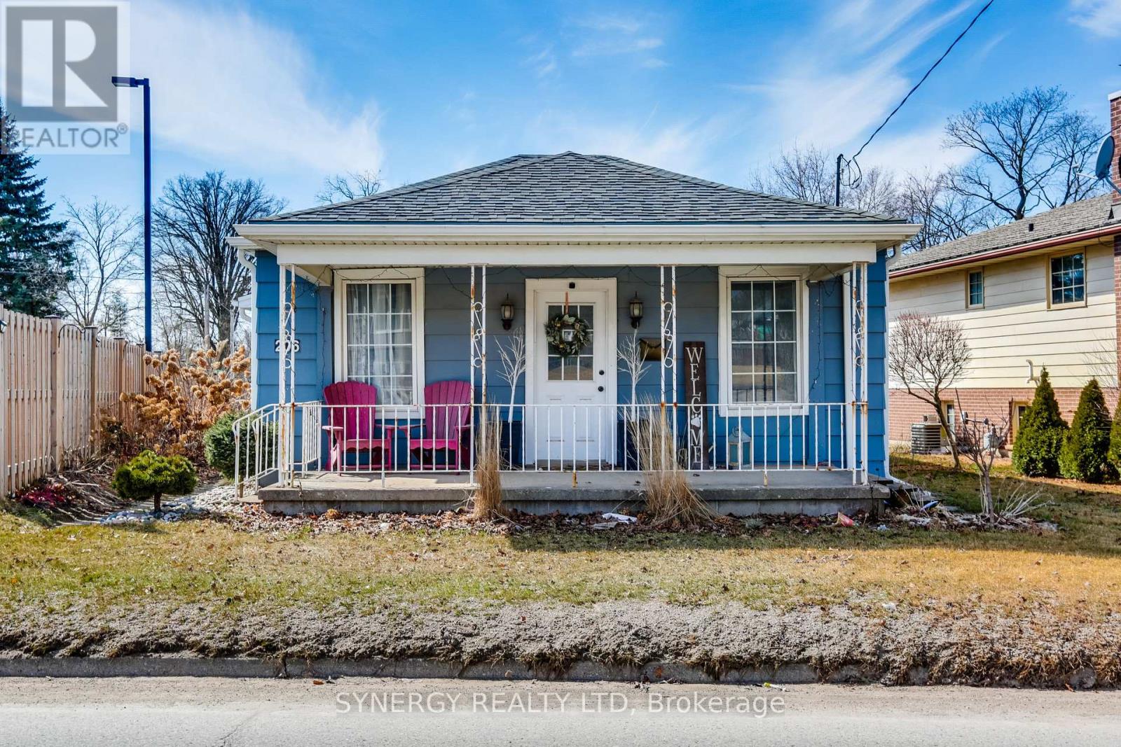 206 Caradoc Street S, Strathroy-Caradoc, Ontario  N7G 2P1 - Photo 2 - X12866952