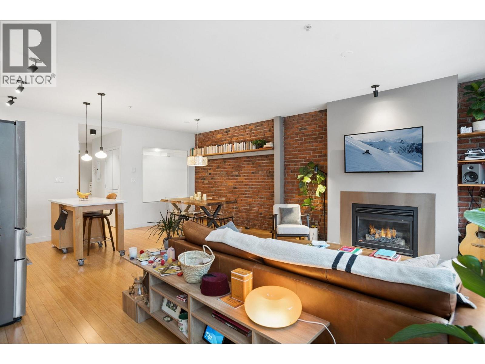 401 1072 Hamilton Street, Vancouver, British Columbia  V6B 2R9 - Photo 13 - R3097477