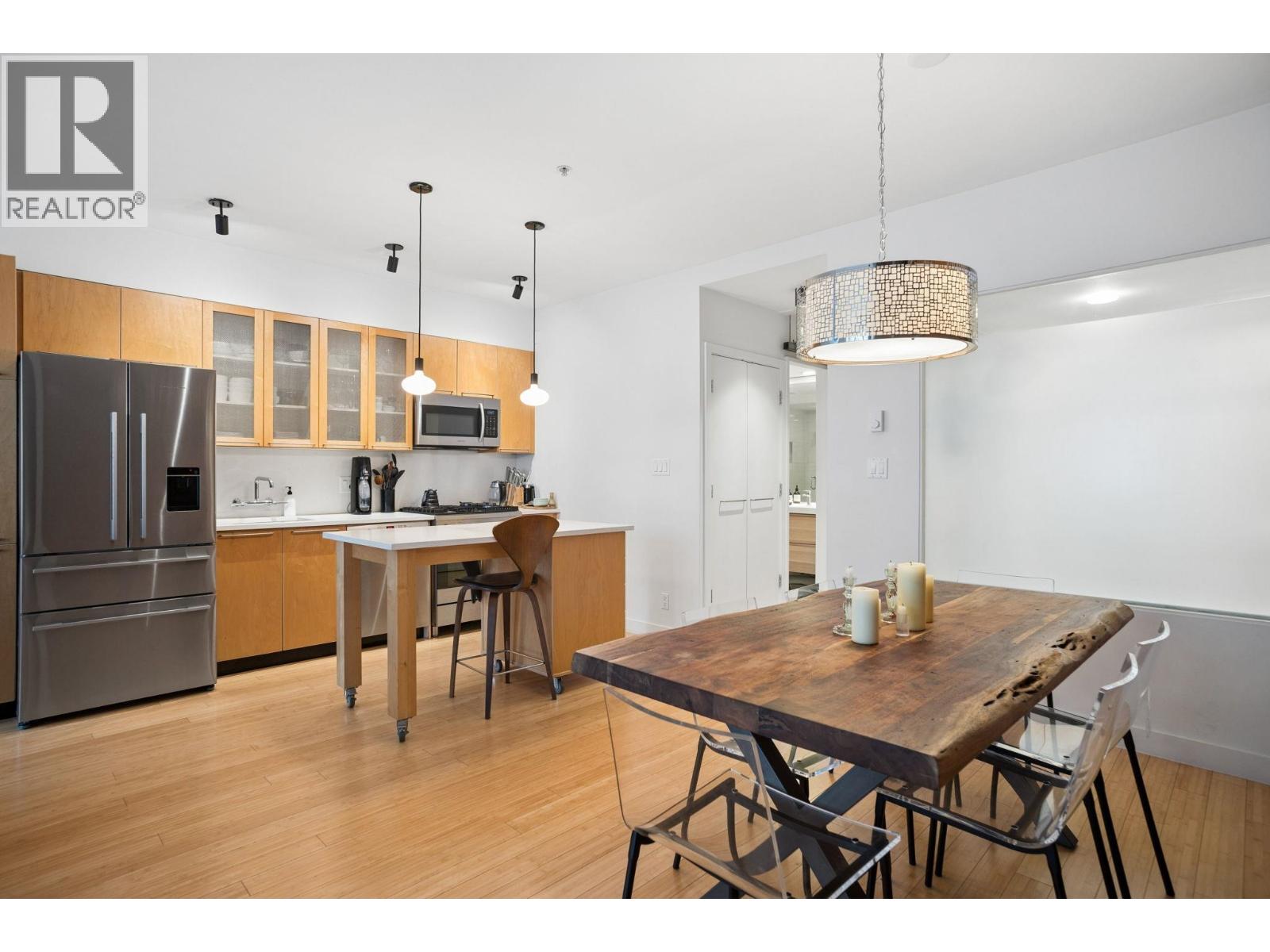 401 1072 Hamilton Street, Vancouver, British Columbia  V6B 2R9 - Photo 15 - R3097477