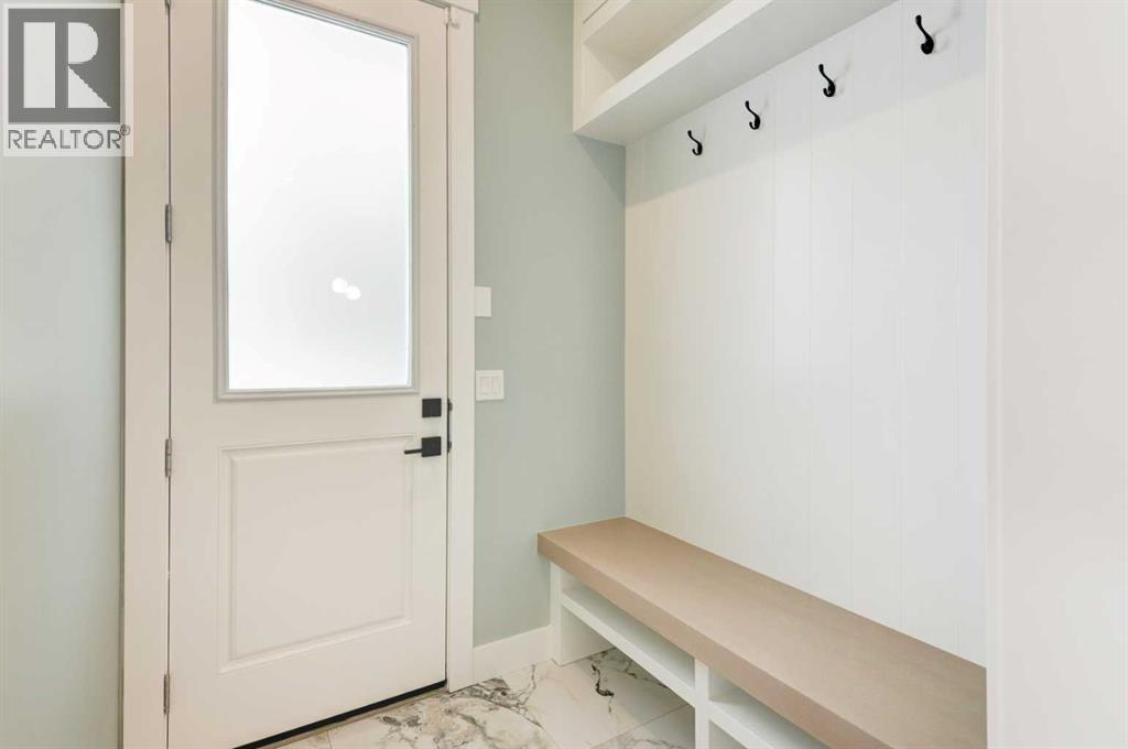 2425 27 Street Sw, Calgary, Alberta  T3E 2G2 - Photo 17 - A2290714