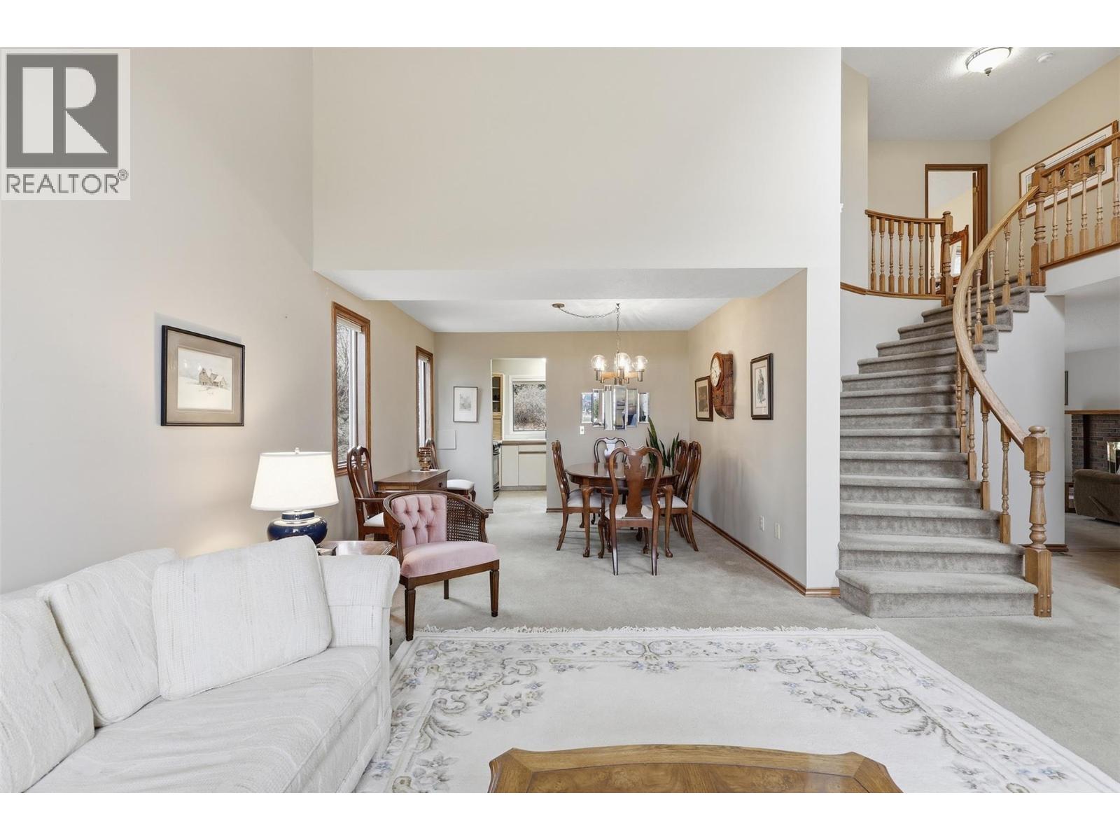 842 Greybriar Court, Kamloops, British Columbia  V1S 1K5 - Photo 7 - 10378734