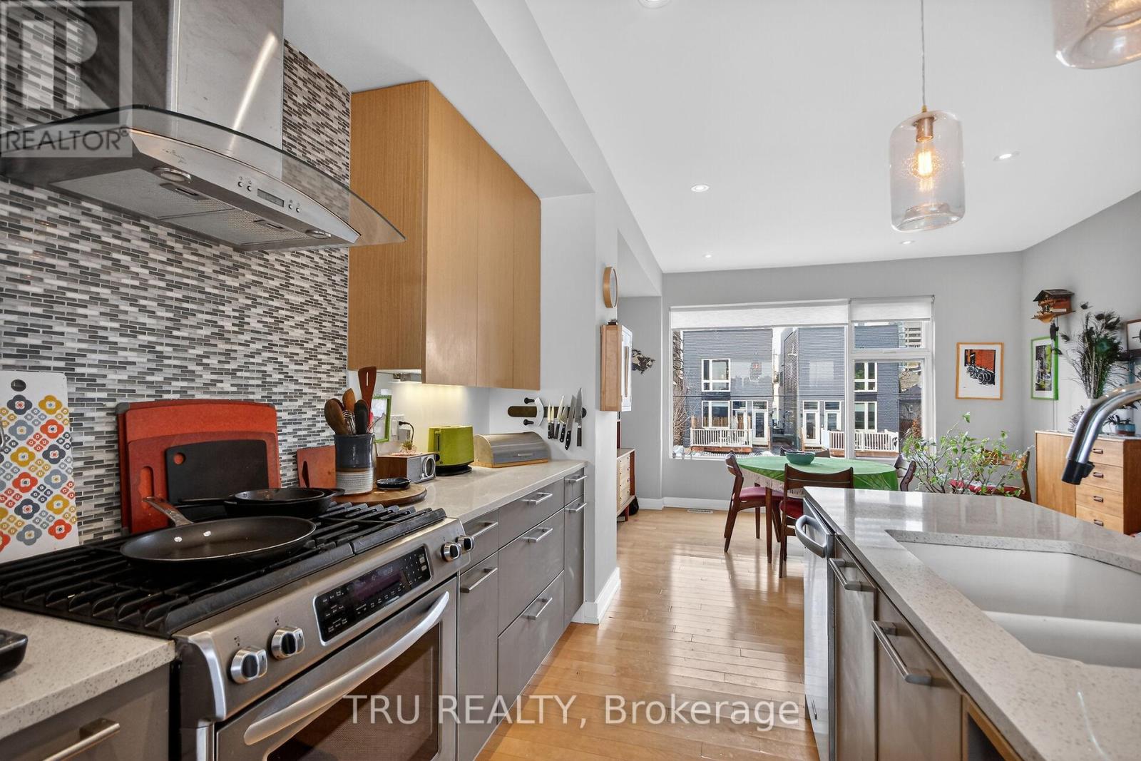 68 Stonehurst Avenue, Ottawa, Ontario  K1Y 1R5 - Photo 15 - X12866914