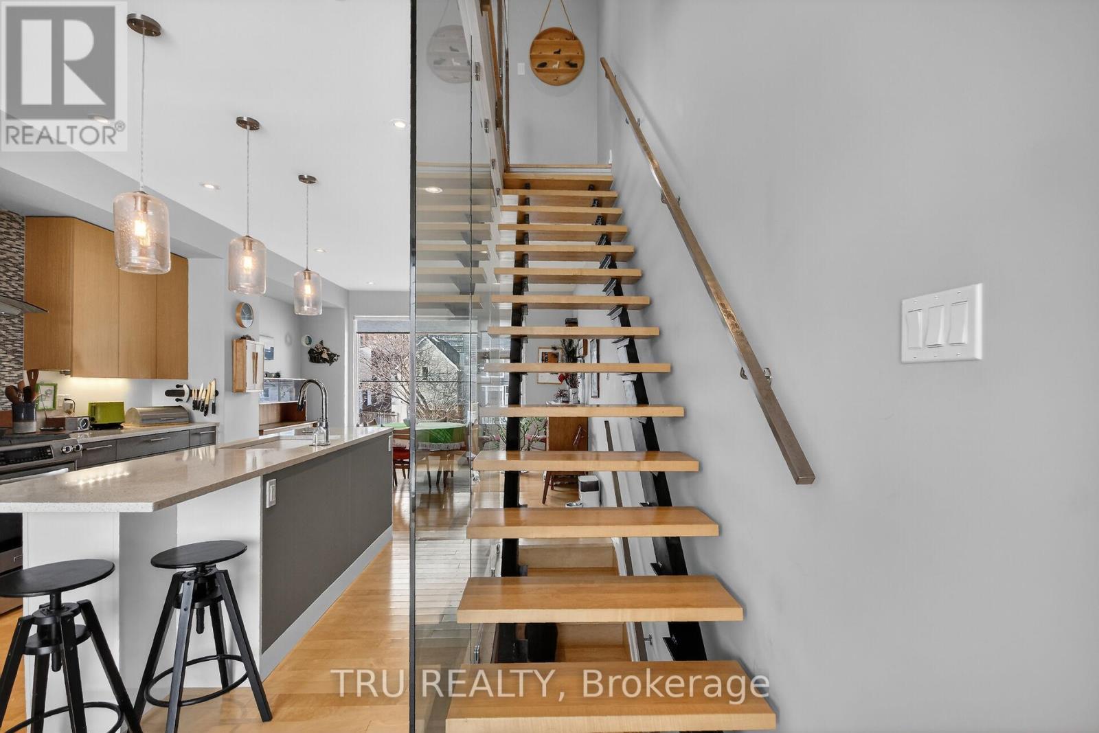 68 Stonehurst Avenue, Ottawa, Ontario  K1Y 1R5 - Photo 22 - X12866914