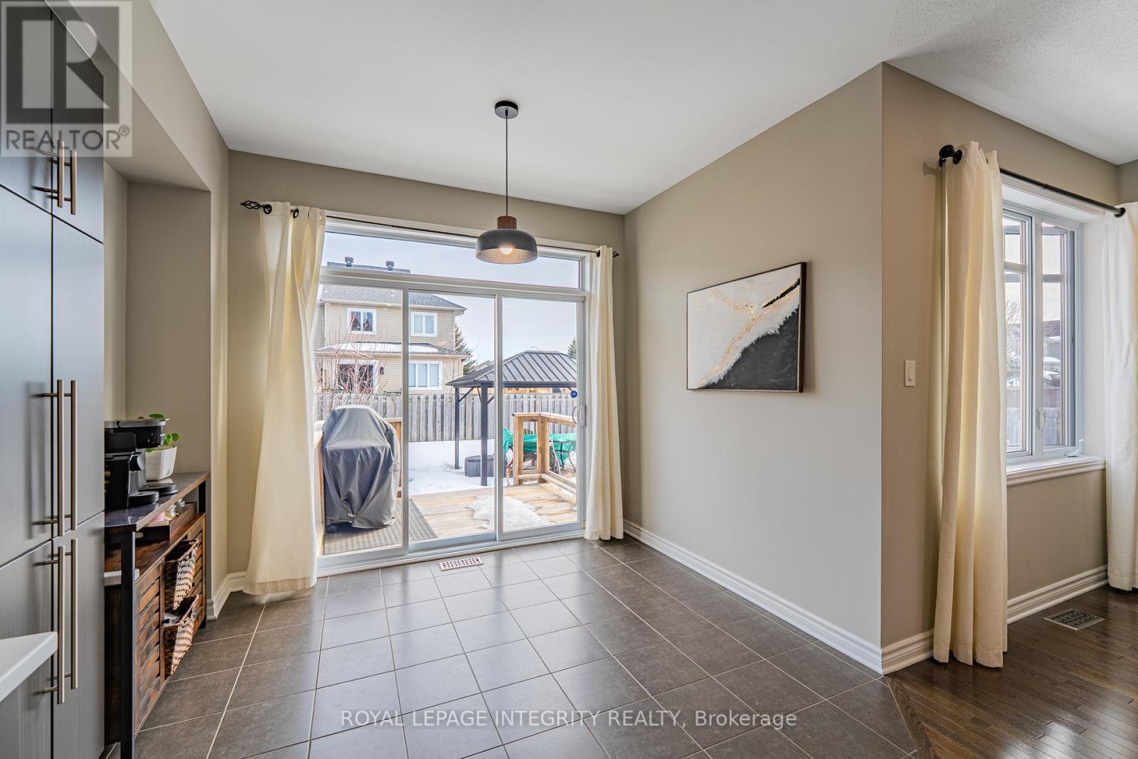 278 Maxwell Bridge Road, Ottawa, Ontario  K2W 0B2 - Photo 11 - X12867008