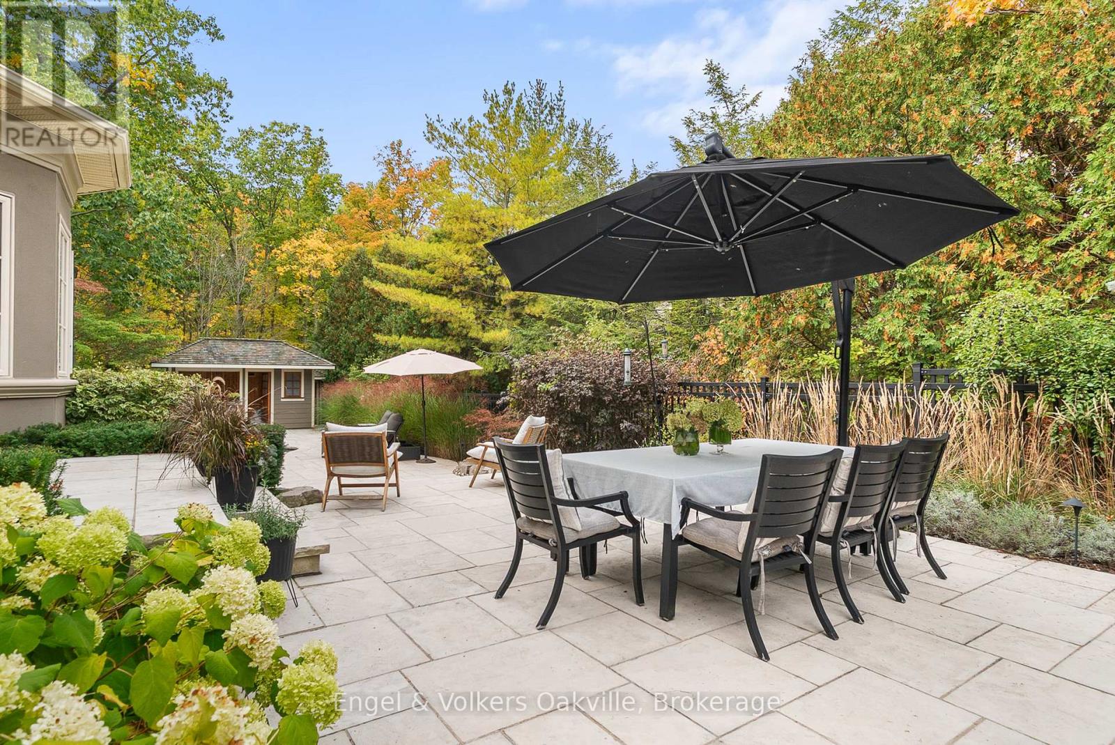 493 Berkley Court, Oakville, Ontario  L6H 6Y9 - Photo 11 - W12866960