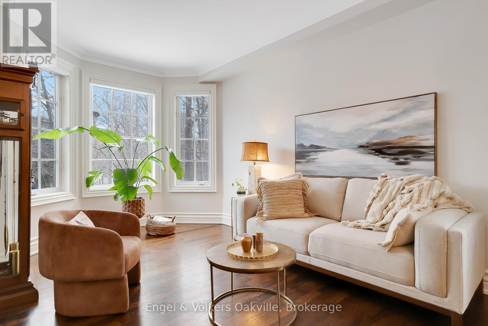 493 Berkley Court, Oakville, Ontario  L6H 6Y9 - Photo 12 - W12866960