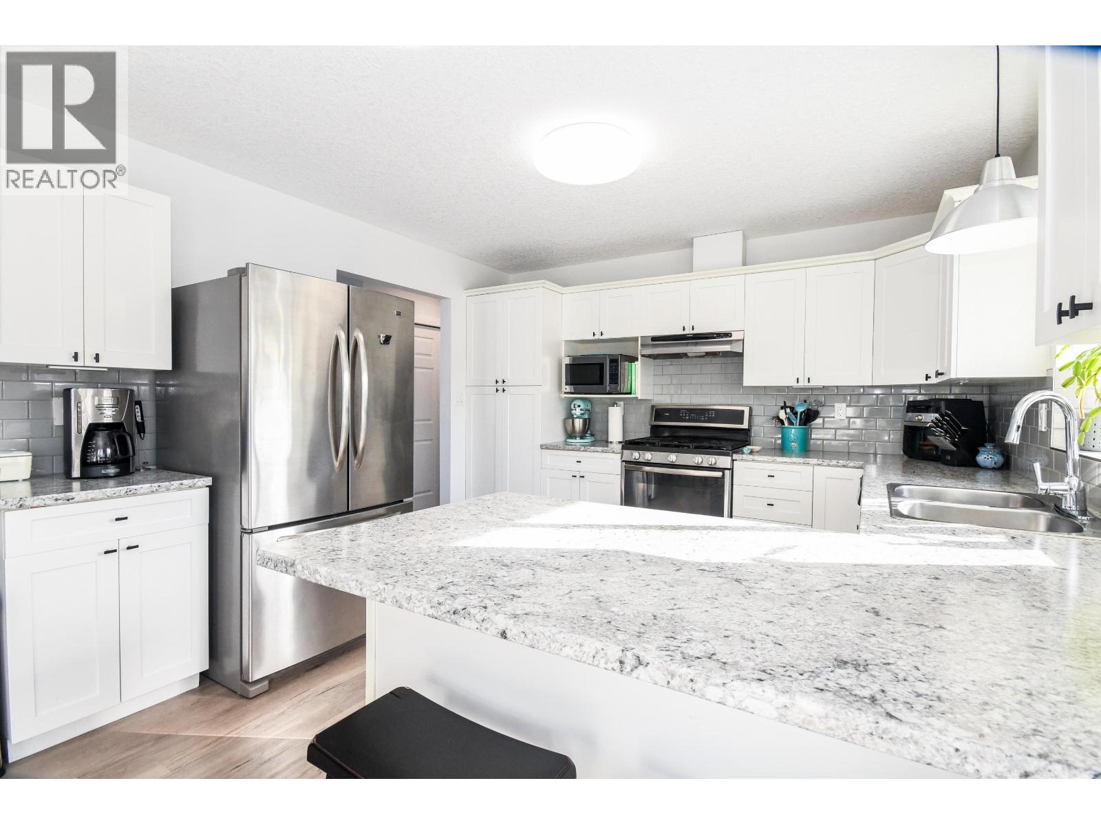 5656 Bearspaw Crescent, Prince George, British Columbia  V2N 6P7 - Photo 7 - R3098083