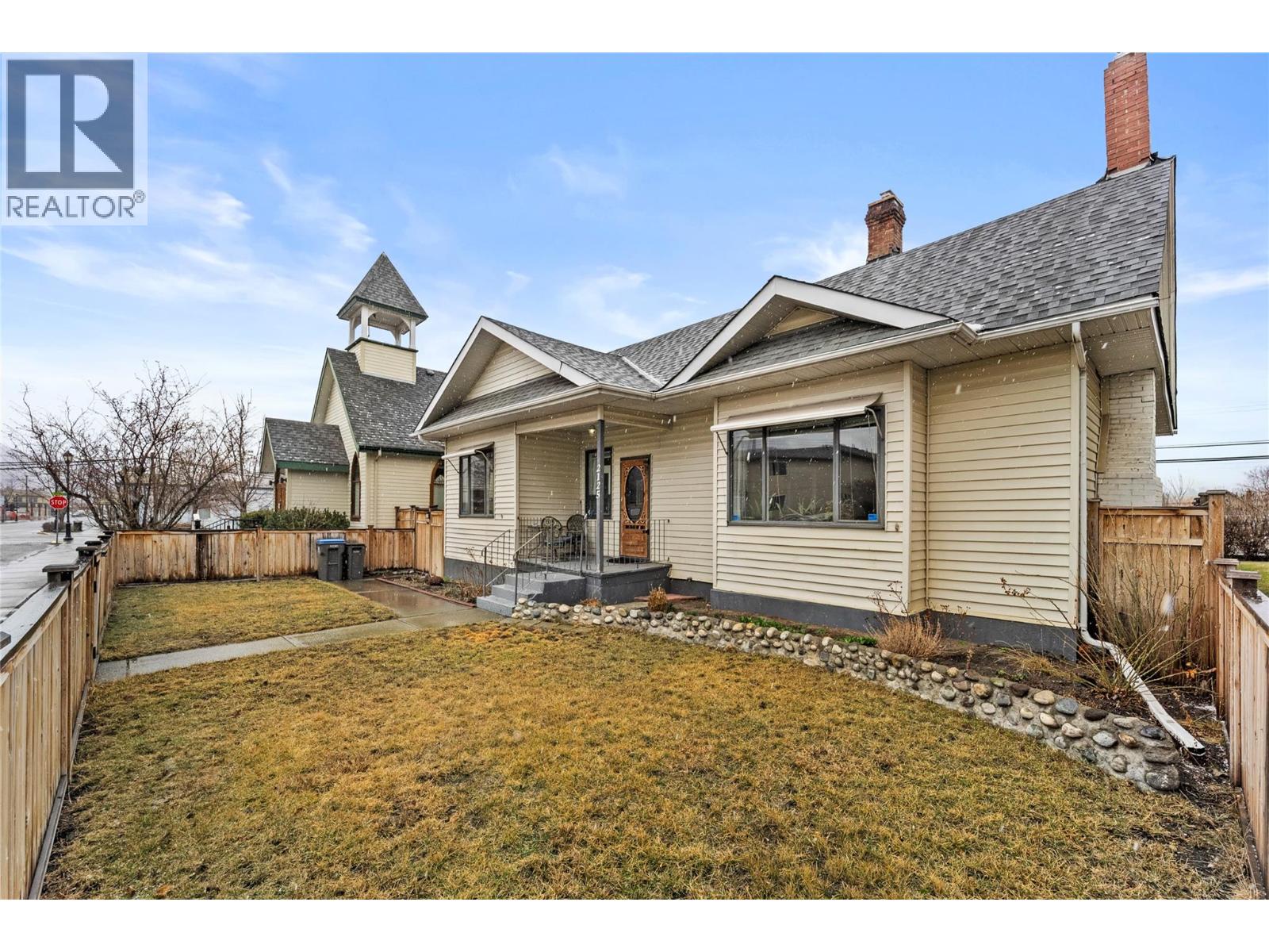 2125 Granite Avenue, Merritt, British Columbia  V1K 1B8 - Photo 36 - 10378718