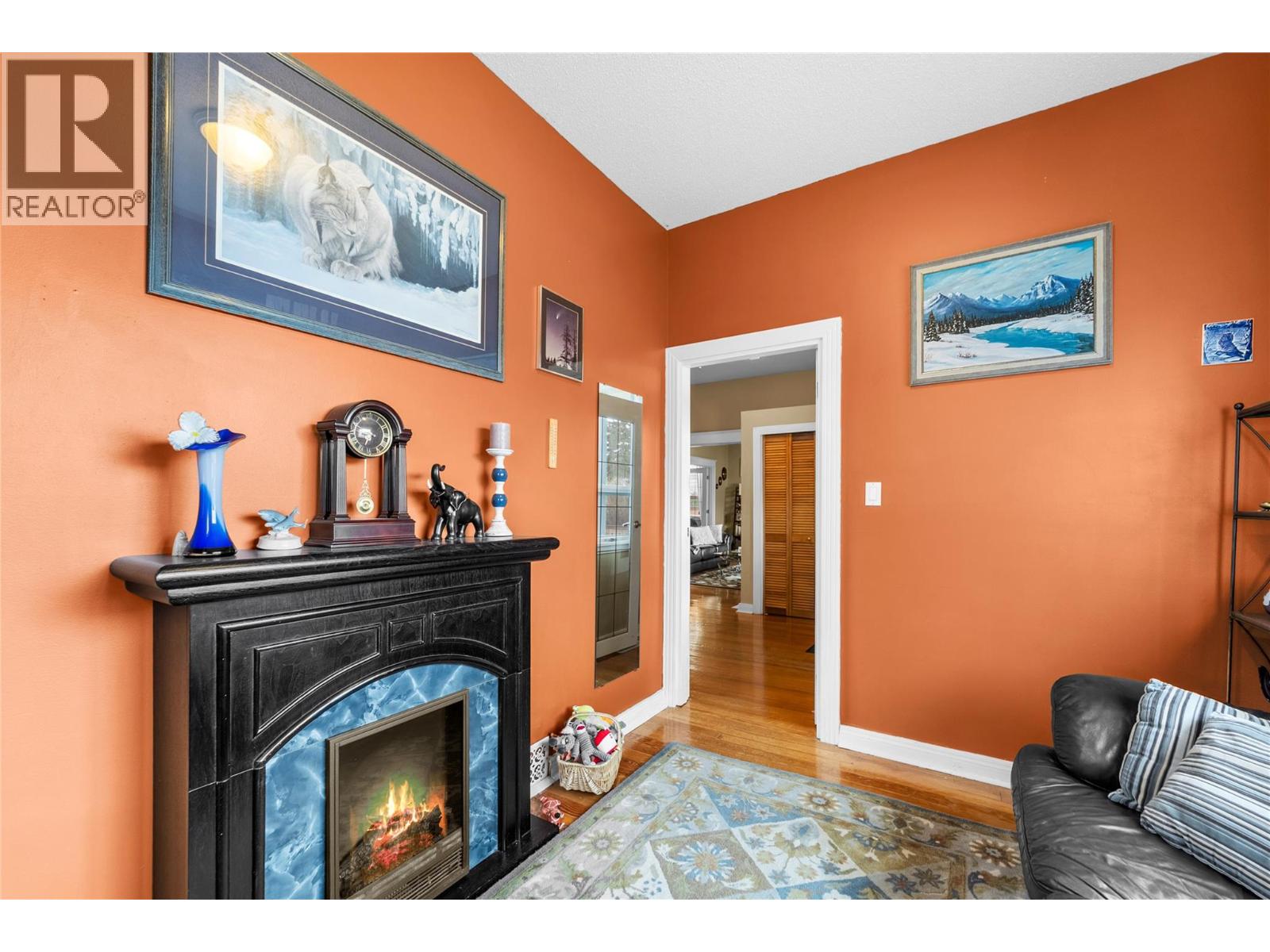 2125 Granite Avenue, Merritt, British Columbia  V1K 1B8 - Photo 4 - 10378718