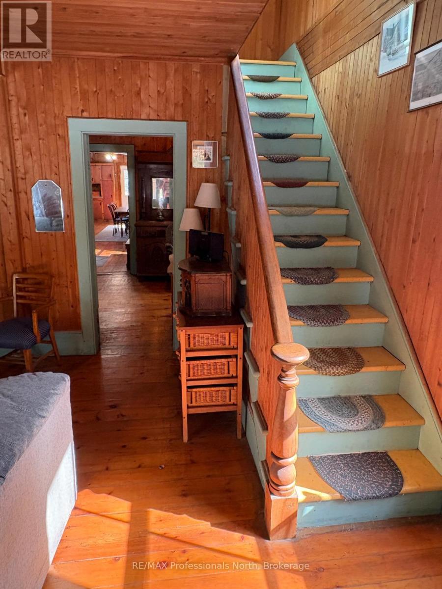 231 Kay Road W, Huntsville, Ontario  P0B 1L0 - Photo 12 - X12866826