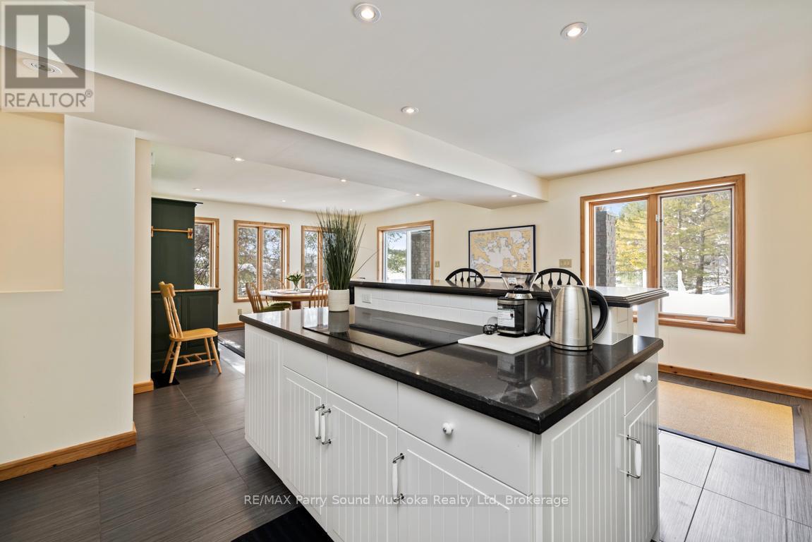 14 Big Sound Road, Mcdougall, Ontario  P0G 1G0 - Photo 13 - X12866864