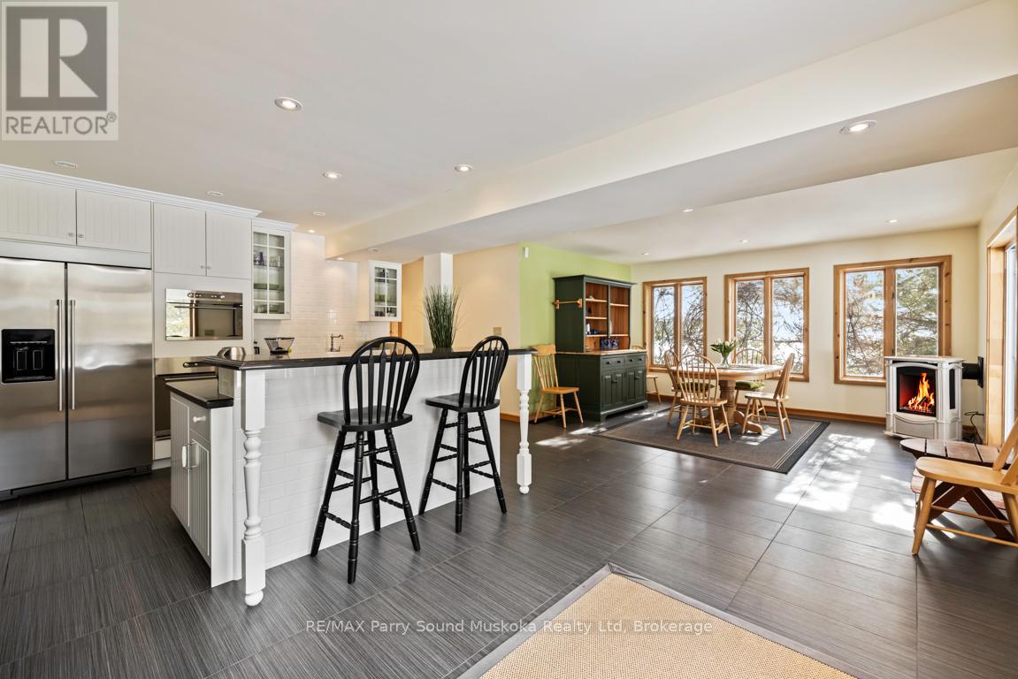 14 Big Sound Road, Mcdougall, Ontario  P0G 1G0 - Photo 16 - X12866864