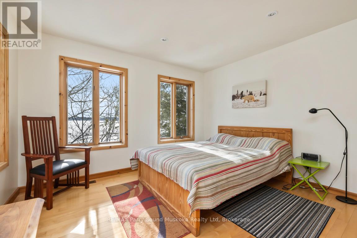 14 Big Sound Road, Mcdougall, Ontario  P0G 1G0 - Photo 32 - X12866864