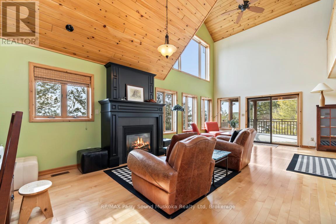 14 Big Sound Road, Mcdougall, Ontario  P0G 1G0 - Photo 5 - X12866864