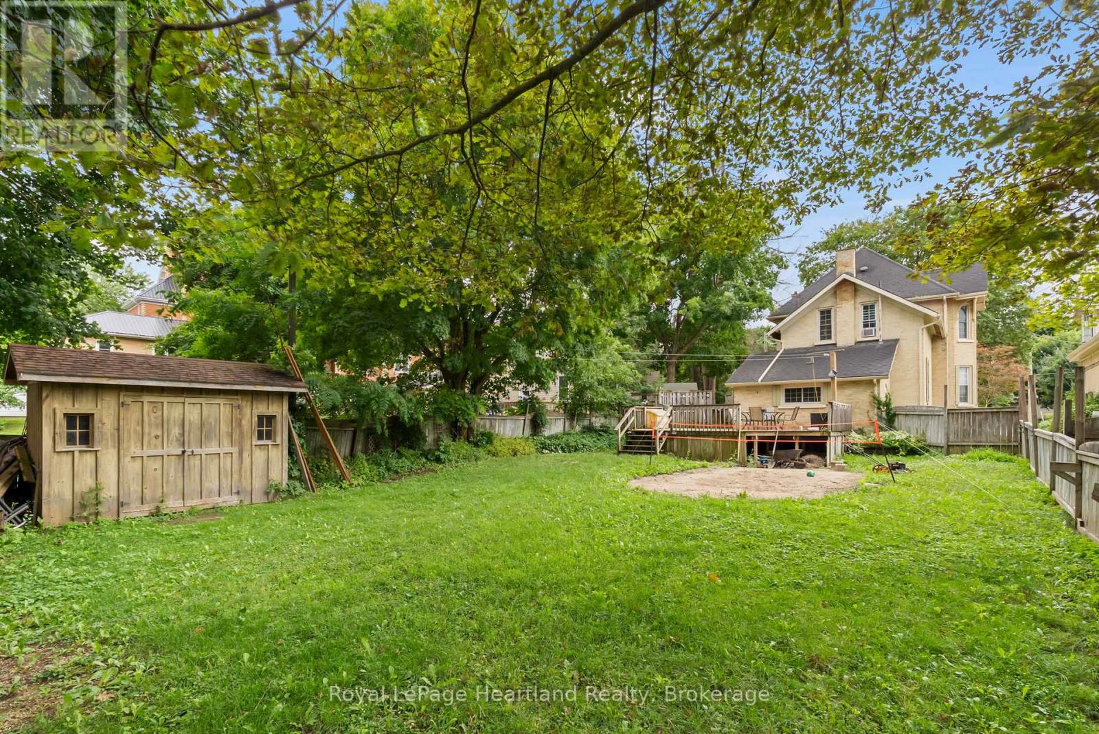 125 Elora Street S, Minto, Ontario  N0G 1Z0 - Photo 38 - X12866930