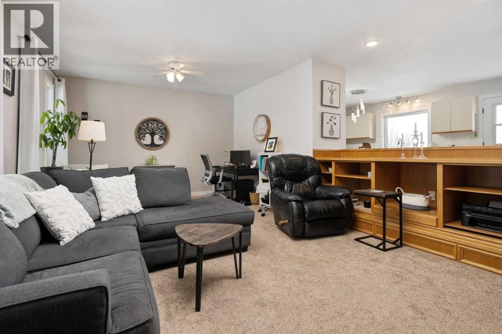 44241 Rr215, Rural Camrose County, Alberta  T0B 1M0 - Photo 4 - A2289762