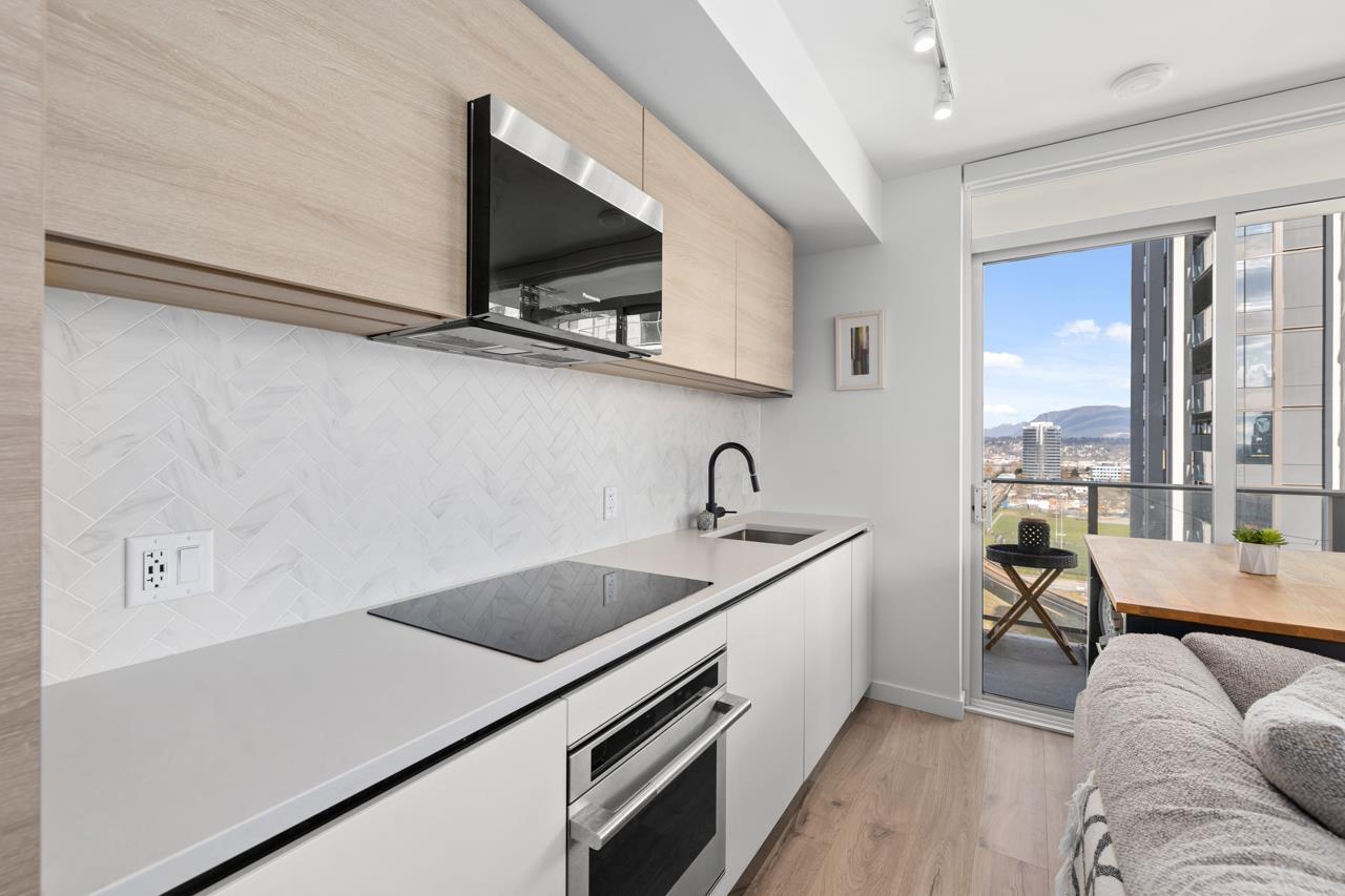 1604 10448 University Drive, Surrey, British Columbia  V3T 0S7 - Photo 13 - R3096853