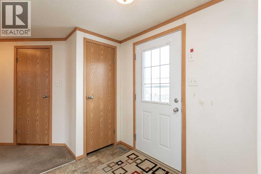 2, 6834 59 Avenue, Red Deer, Alberta  T4P 1C9 - Photo 5 - A2291645