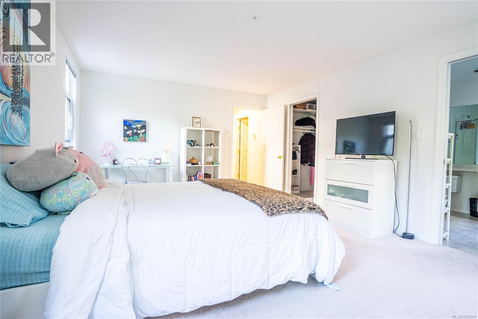 306 5110 Cordova Bay Rd, Saanich, British Columbia  V8Y 2K5 - Photo 32 - 1028085