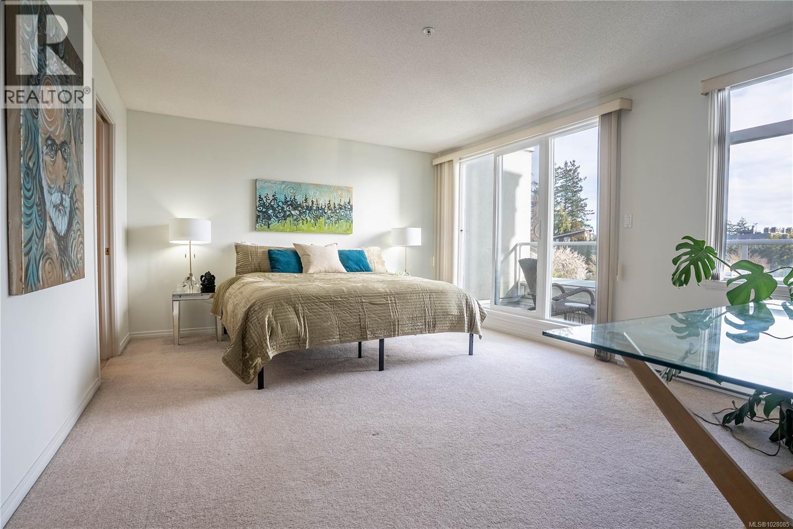 306 5110 Cordova Bay Rd, Saanich, British Columbia  V8Y 2K5 - Photo 22 - 1028085