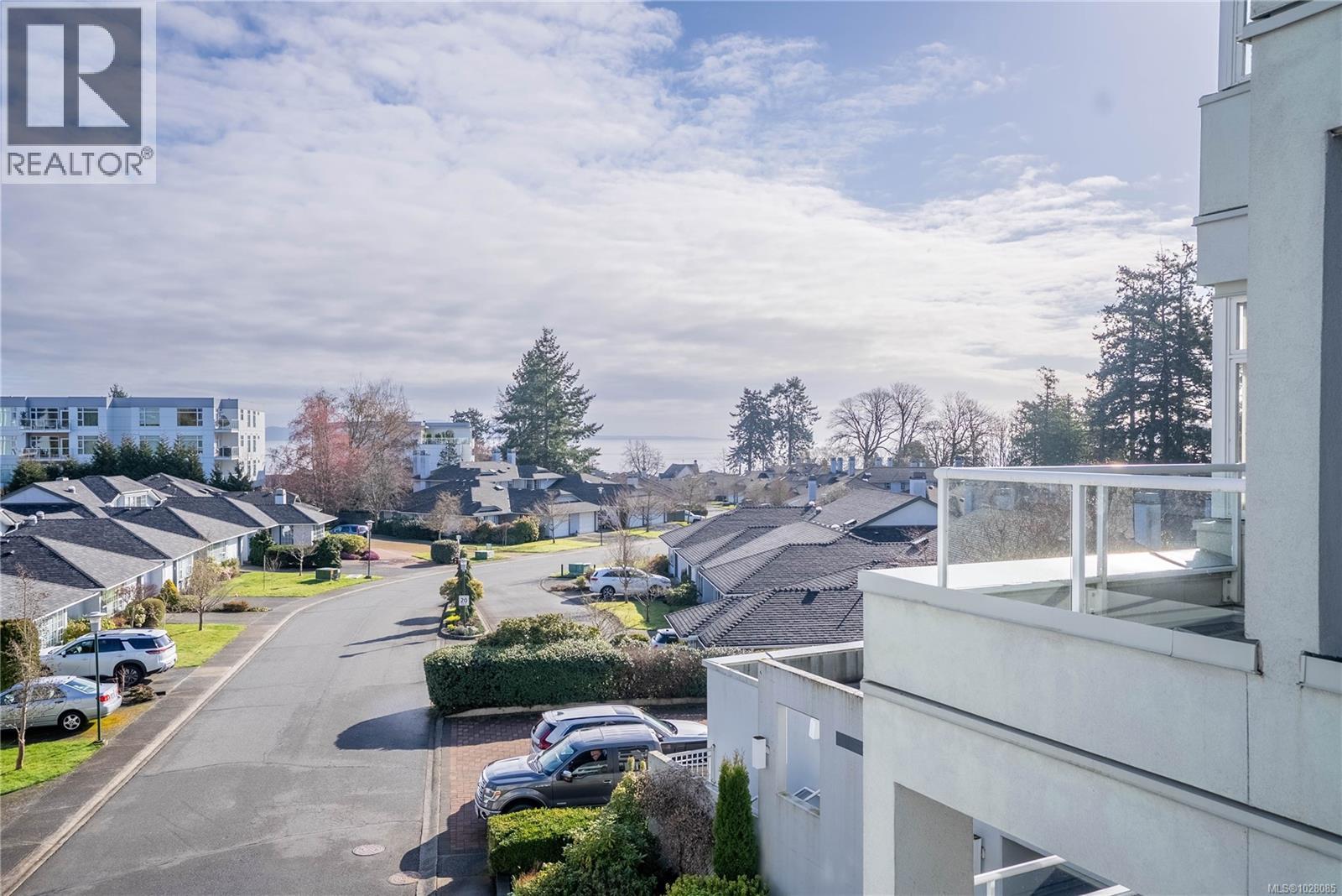 306 5110 Cordova Bay Rd, Saanich, British Columbia  V8Y 2K5 - Photo 45 - 1028085