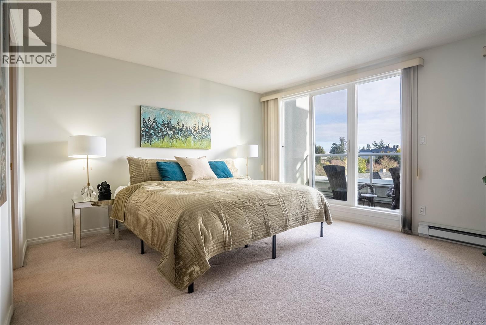 306 5110 Cordova Bay Rd, Saanich, British Columbia  V8Y 2K5 - Photo 23 - 1028085