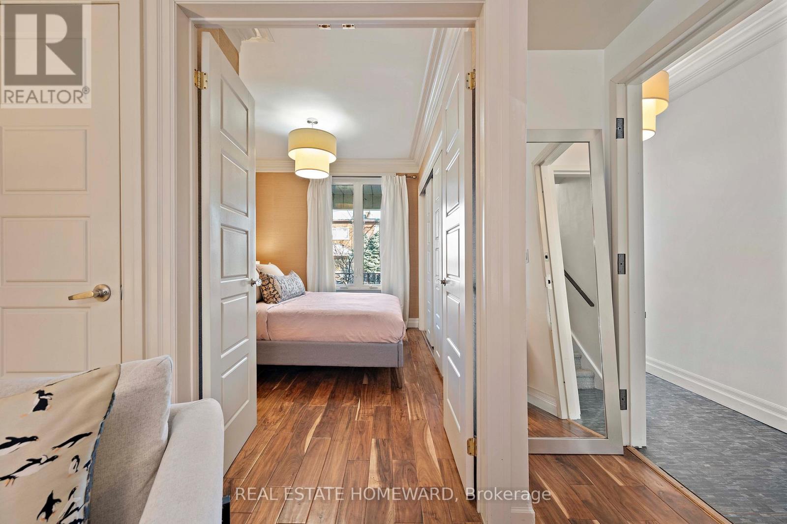 142 Bellwoods Avenue, Toronto, Ontario  M6J 2P4 - Photo 10 - C12866804