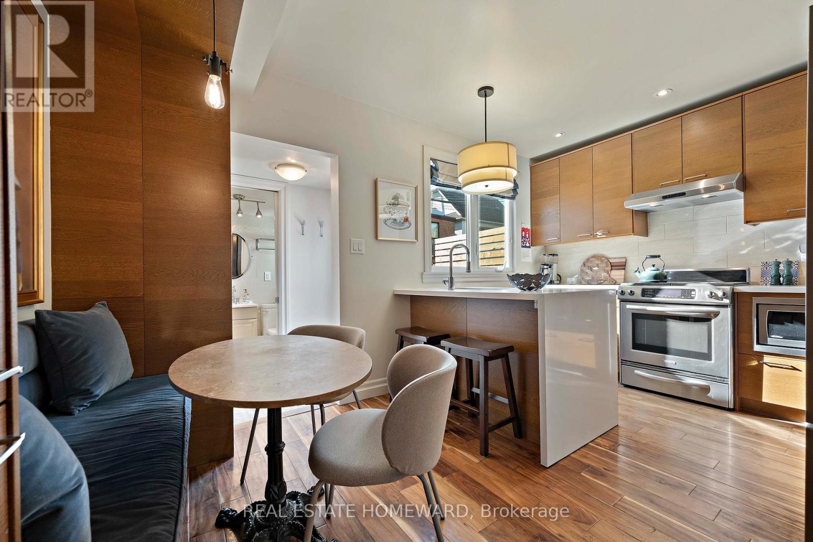 142 Bellwoods Avenue, Toronto, Ontario  M6J 2P4 - Photo 14 - C12866804