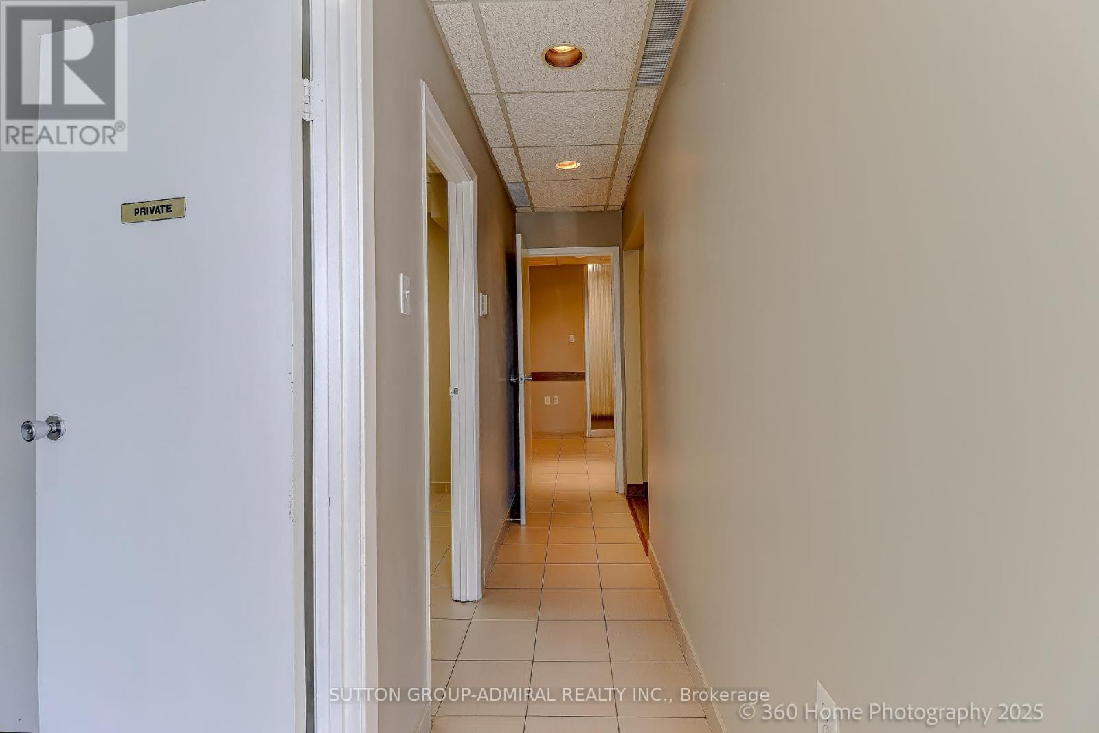 211 - 4949 Bathurst Street, Toronto, Ontario  M2R 1Y1 - Photo 8 - C12866860